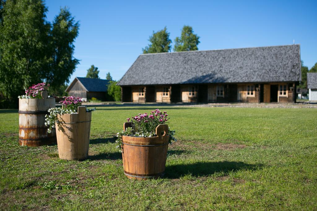 Holiday Village Suur Toell Kuressaare Exterior photo